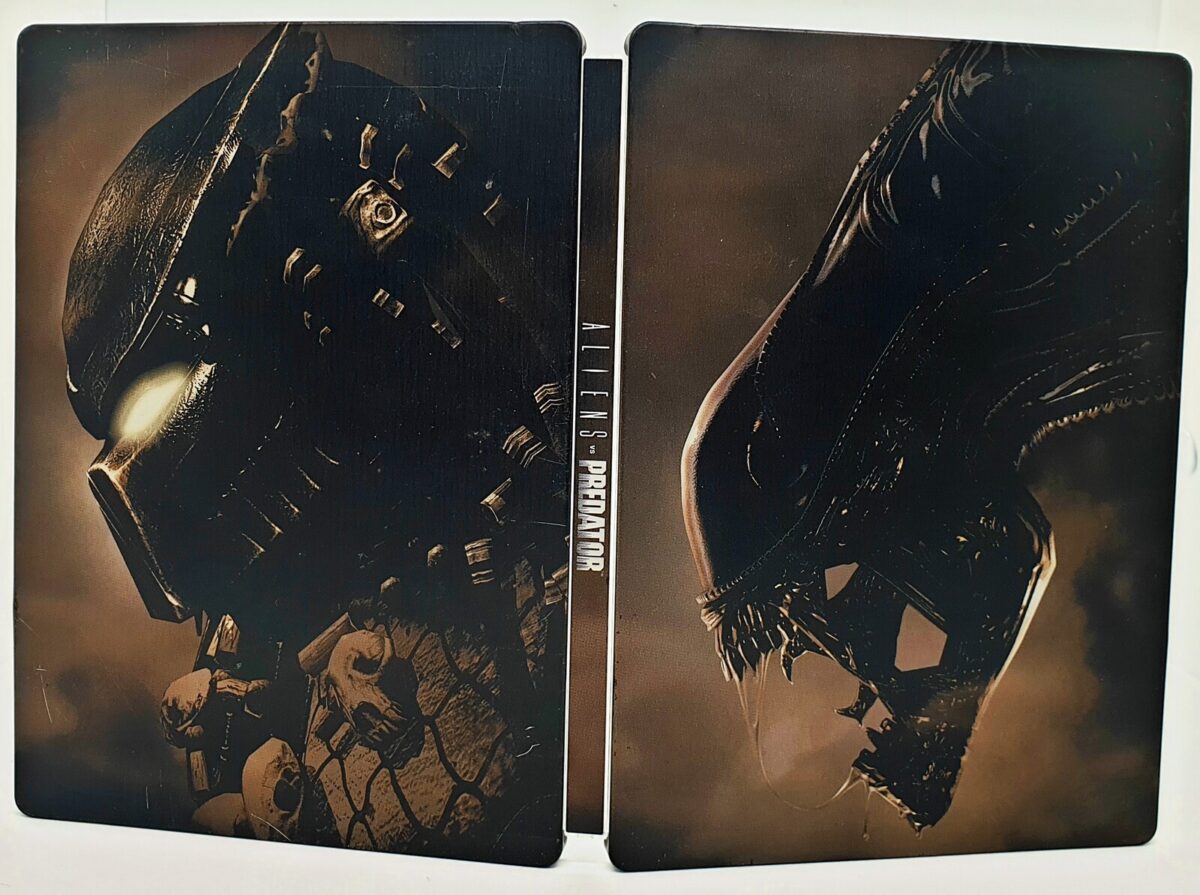 Alien Versus Predator Limited Edition Steelbook